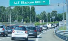 Cgia, ogni anno passiamo 38 ore fermi in coda in auto