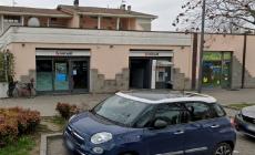 Derubato mentre sta prelevando al bancomat: colpo da 2mila euro