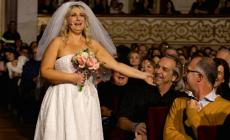 Katia Follesa e Angelo Pisani: «scenette» da un matrimonio e tante risate