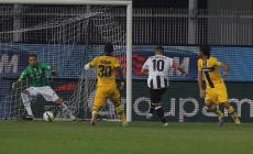 Il Parma regala emozioni ma prende troppi gol. Ko a Udine