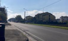 Smontano una Toyota per rubare le batterie