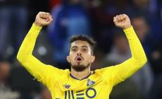 Porto, in tanti su Alex Telles