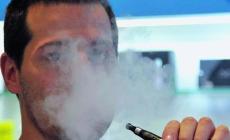 Esplode  sigaretta elettronica: muore un uomo