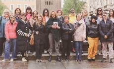 Fidenza: in trentasei vetrine del centro spuntano le scarpe rosse