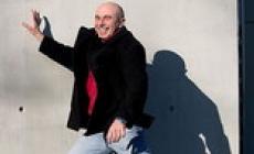 Io canto parmigiano: riecco Benassi. «L’idea del concerto? Nasce dal film»