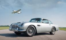 La collezione di auto di James Bond in vendita a 24 milioni di euro