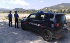 Mini-rave party nel greto del Ceno: 12 giovani denunciati