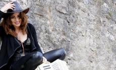 &laquo;Dolcissima e professionale&raquo;: Parma piange la cantautrice Susanna Parigi, aveva 62 anni