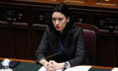Azzolina: "La scuola riaprirà ma nei sindacati c'è chi sabota"