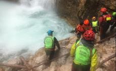 Affiorato un corpo nella pozza alla base delle cascate di Fanes: &egrave; del dipendente Efsa disperso