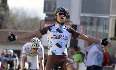 Betancur prende il comando
