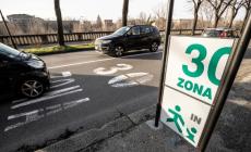 Le Zone 30 saranno allargate, ma sui viali resterà il limite dei 50 all'ora