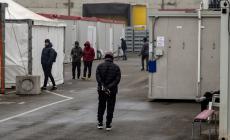Martorano vuole il bus: «Troppi migranti in strada, servono luci e marciapiedi»