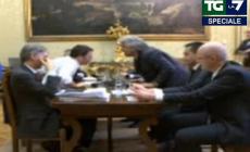 E Grillo zittì Delrio: "Pensa alla differenziata a Reggio"
