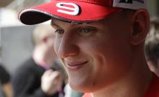 F2: Schumacher jr vince a Monza 20 anni dopo il padre