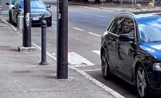 Nuovo raid dei ladri nelle auto in sosta