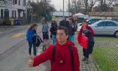 Happy bus: ragazzi «abbandonati» dall'autista