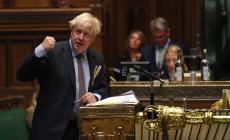 Johnson attacca l'Ue, minaccia dazi interni a Gb