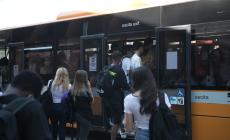 Studenti e bus: è già ressa alle fermate