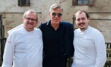 Clooney, per una settimana all'Antica Corte, sceglie una torta &laquo;della casa&raquo; per il 63&deg; compleanno