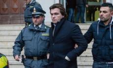 Vignali vuole patteggiare. Il Comune: "Risarcisca"