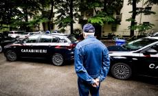 Gli ex colleghi tassisti: «Mai saputo che avesse un fucile»