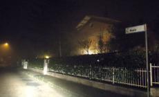 88enne sorprende i ladri: rinchiuso in camera