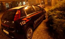 Litigano in hotel e lei lo fa cadere dal balcone: grave un 42enne parmigiano