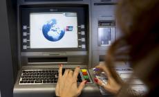 Mette un annuncio e le spariscono 1500 euro