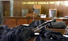 Via Emilia Ovest, scippatori beffati dalla ragazza che resiste