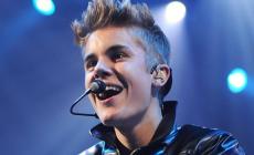 Justin Bieber arrestato per aggressione e guida pericolosa