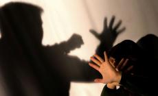 Perseguita una minorenne e la famiglia: 23enne condannato