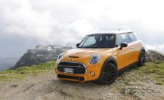 New Mini: cos&igrave; uguale, cos&igrave; diversa