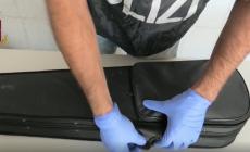 Sotto il letto dello spacciatore, un preziosissimo violino rubato 15 anni fa in Giappone