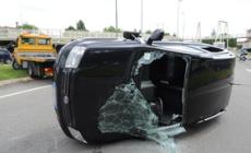 Incidente fra tangenziale e via Emilio Lepido: paura per una donna incinta 