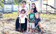 Lo scavo dei bambini archeologi: trovata una gavetta