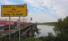 Ponte Verdi, cantiere bloccato dalla piena del Po: slitta la riapertura