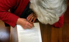 Si risposa, ma in 43 anni intasca 276mila euro della pensione di reversibilit&agrave; del marito morto