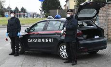 Furti nei supermercati: tre denunciati. E il pusher fugge abbandonando le bustine di droga