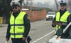 Scorribande in moto, lui fugge ma abbandona il mezzo: requisito