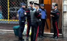 Condominio infernale: blitz di carabinieri e polizia locale. Multati 10 vicini litigiosi