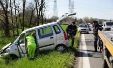 Auto fuoristrada in tangenziale Sud: un ferito