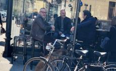 Stefano Pioli festeggia a Parma la vittoria nel derby