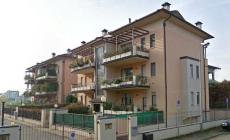 Porporano, i proprietari rientrano e i ladri si lanciano dal balcone