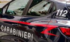 Aveva tentato la rapina con coltello in un bar: denunciato insieme all'82enne che gli fornì l'auto