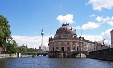 Bild, sfregiate 70 opere nei musei di Berlino 