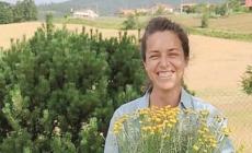 "Sono Clara, coltivo fiori e piante perenni in Appennino al ritmo delle stagioni"