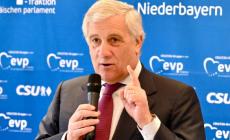 Tajani: «Ottimo lavoro di Vignali. Lo vorrei coinvolgere con un incarico nel partito nazionale»