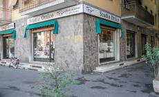 Via Langhirano, razzia allo studio ottico