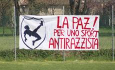"Terrone di m...": e la squadra se ne va
